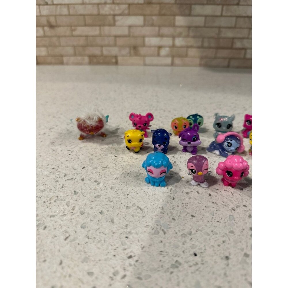 Hatchimals Lot/Bundle - Picture 2 of 8